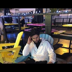 Meet your Posher, Amin